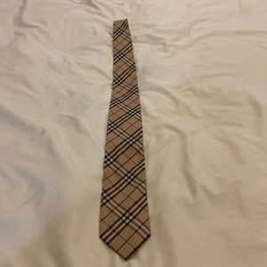 Older boys Burberry tie